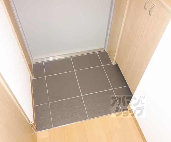 【エルベコート東山七条】間取