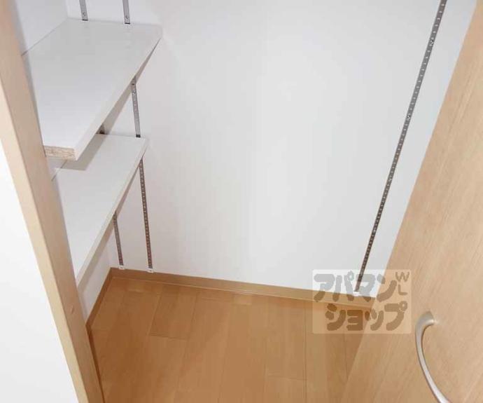 【エルベコート東山七条】間取