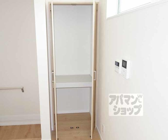 【吉祥院東前田町タウンハウス】間取