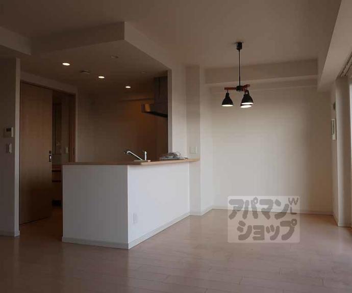 【京都桂川つむぎの街グランスクエア】間取