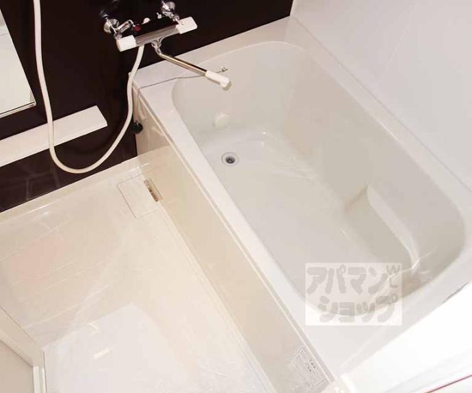 【サン・レスポワール十条】間取