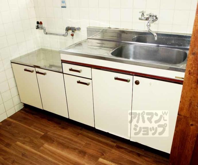 【中久世町3丁目貸家】間取