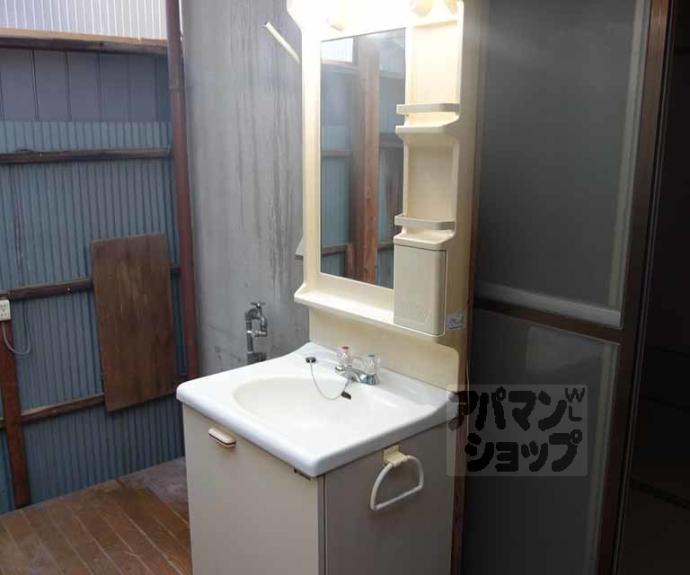 【中久世町3丁目貸家】間取