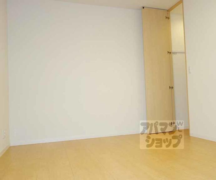 【シャーメゾン清水五条】間取