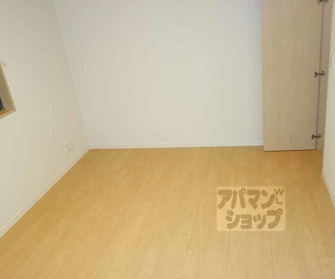 【シャーメゾン清水五条】間取