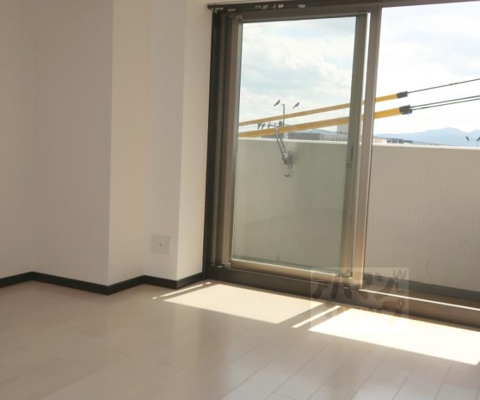 【ベラジオ京都洛南Ⅱ】間取