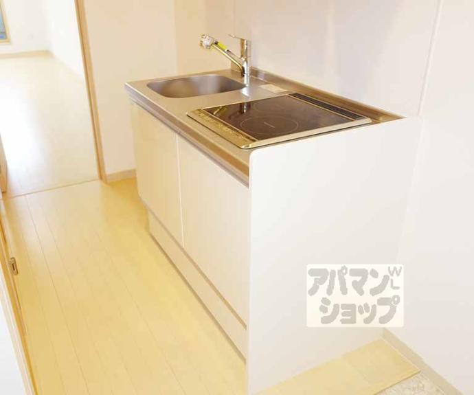 【アジュールメゾン十条】間取