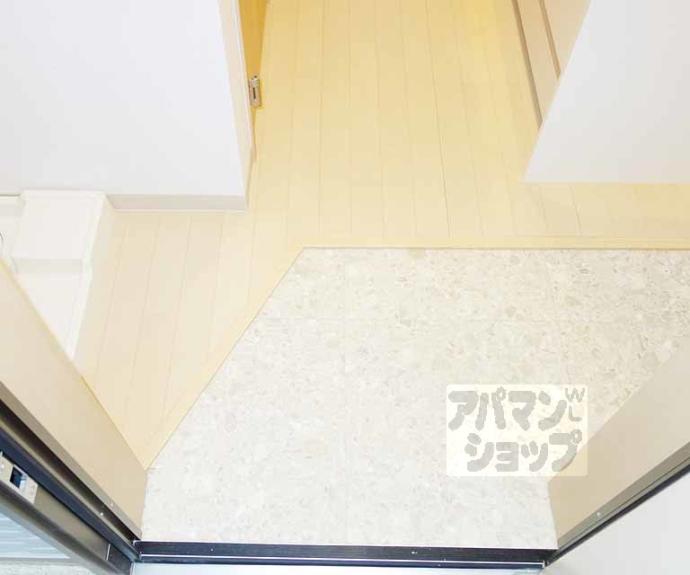 【アジュールメゾン十条】間取