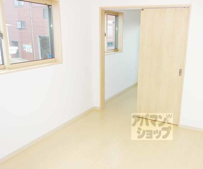【アジュールメゾン十条】間取