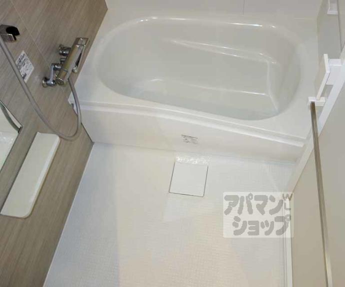 【Ｂｌａｎｃ　Ｎｅｉｇｅ烏丸五条】間取