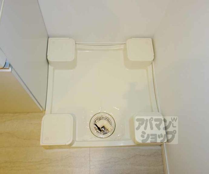 【Ｂｌａｎｃ　Ｎｅｉｇｅ烏丸五条】間取