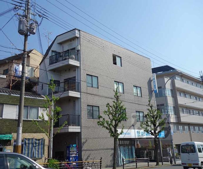 【泉涌寺ビル】間取