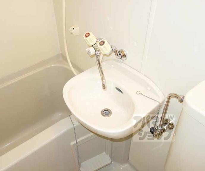 【泉涌寺ビル】間取