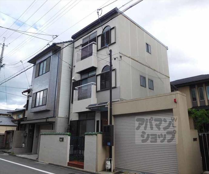 【衣笠高橋町２９－３貸家】間取