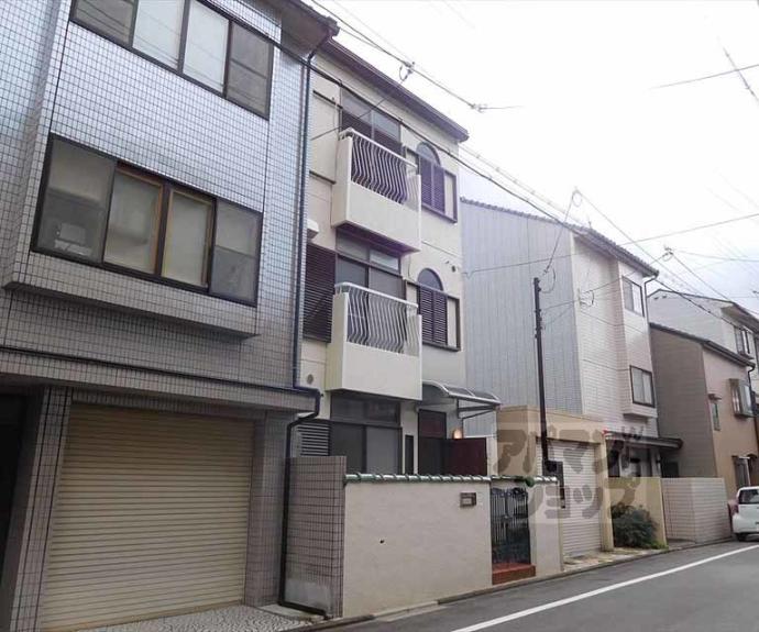 【衣笠高橋町２９－３貸家】間取