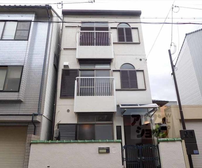 【衣笠高橋町２９－３貸家】間取