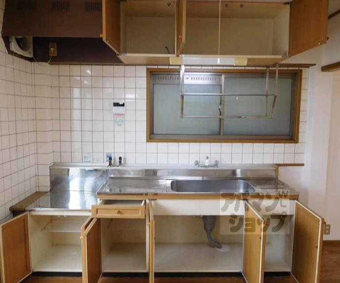 【衣笠高橋町２９－３貸家】間取