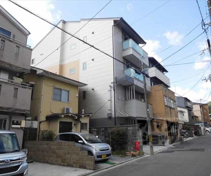 【メゾン・クラージュ】間取