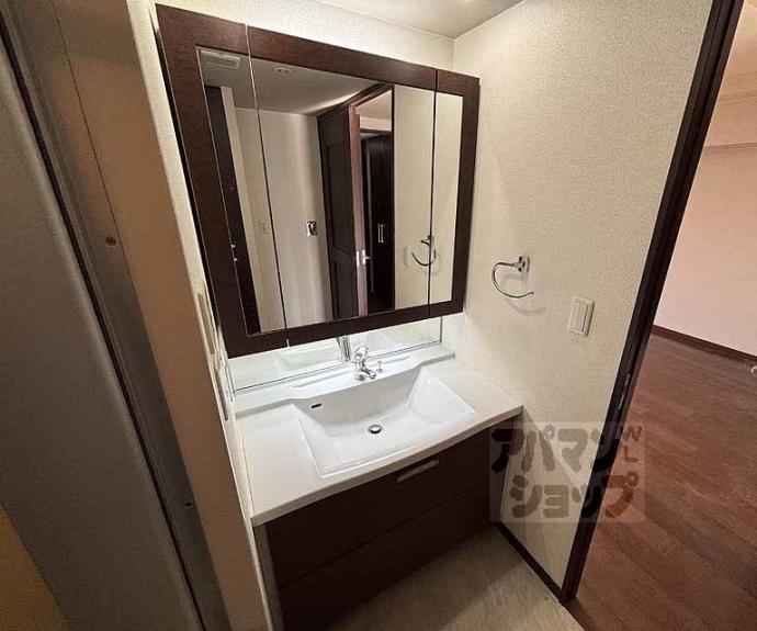 【グランブルー智恵光院通】間取