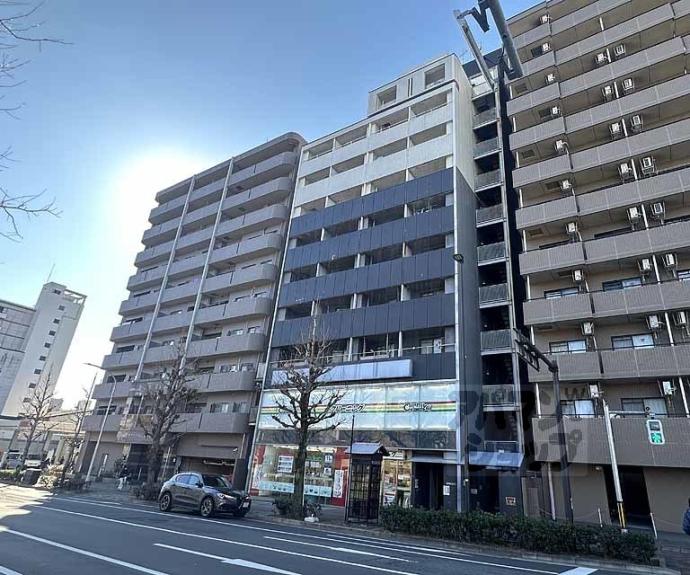 【Ｂ＆ホワイトＭ】間取
