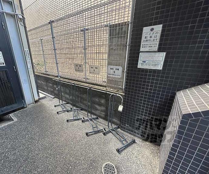 【Ｂ＆ホワイトＭ】間取