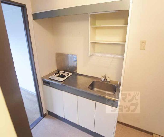 【カーサブリーゼ】間取