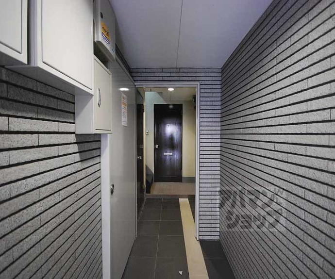 【アパルトマン御所西】間取