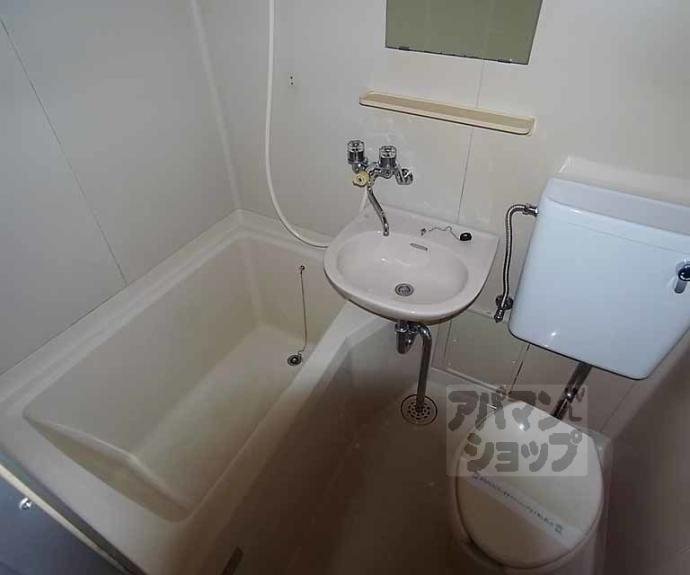 【ハイツ油小路】間取