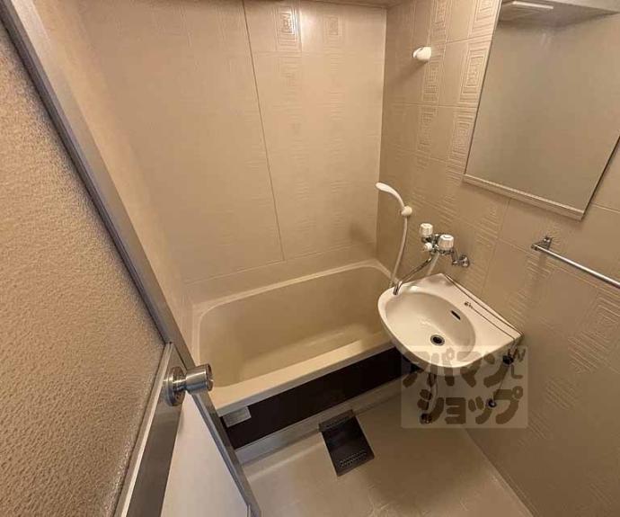 【トラスティ２１】間取