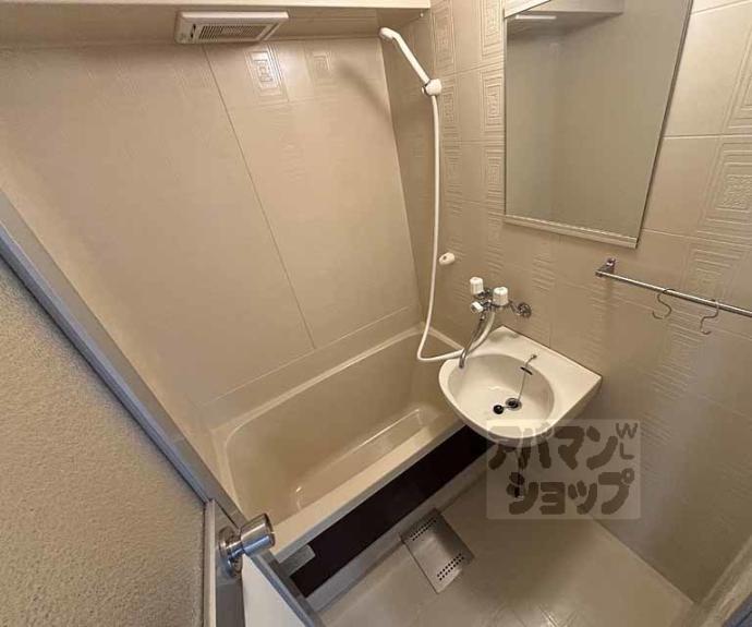 【トラスティ２１】間取