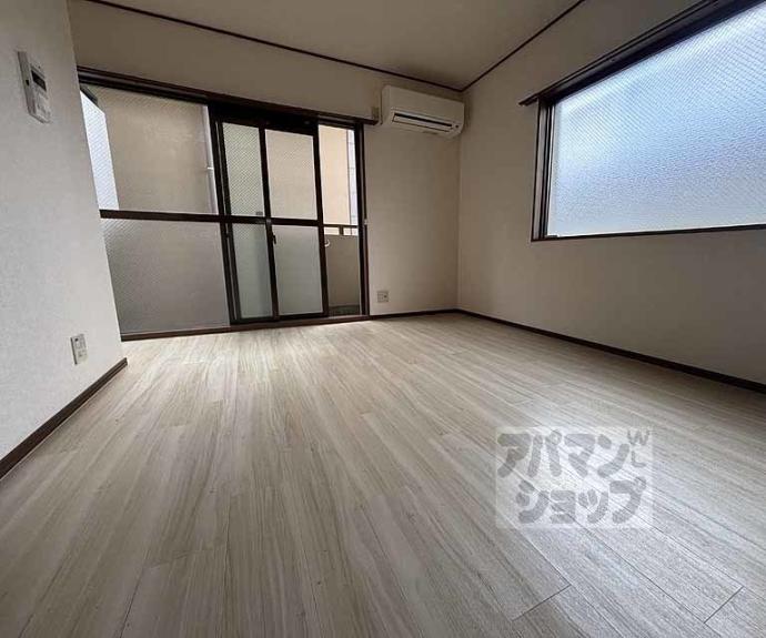 【トラスティ２１】間取