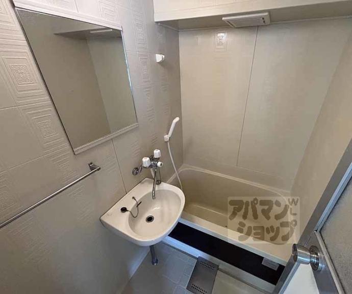 【トラスティ２１】間取