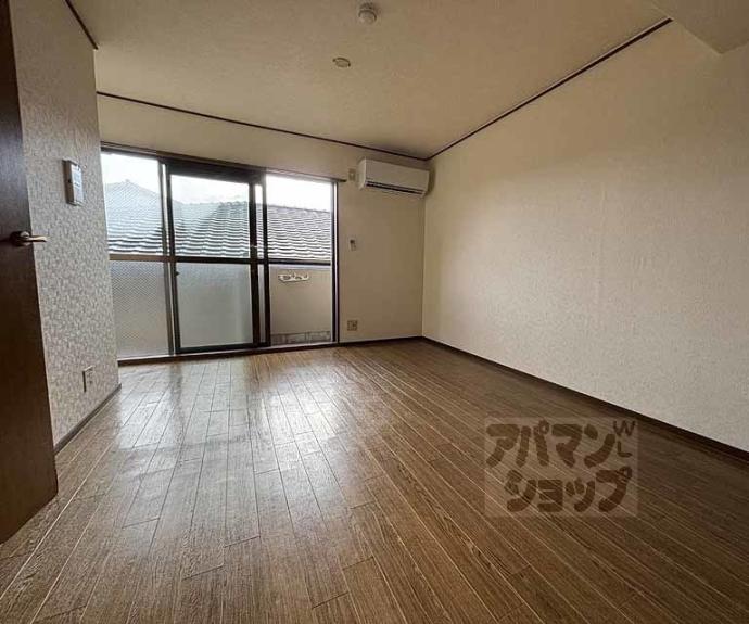 【トラスティ２１】間取