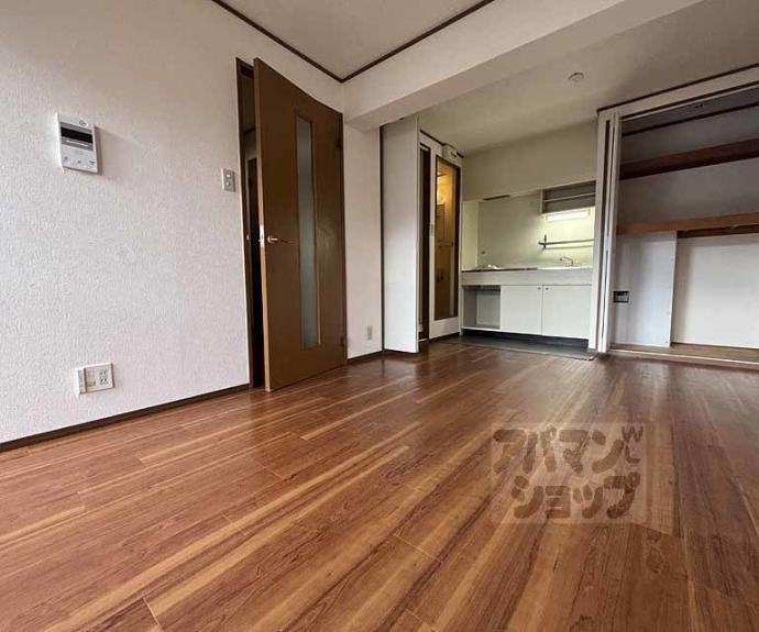 【トラスティ２１】間取