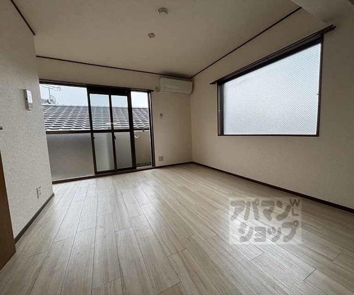 【トラスティ２１】間取