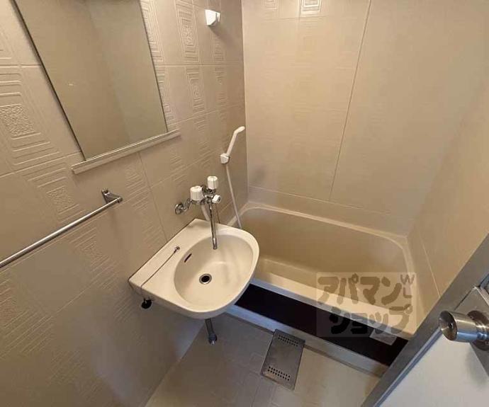 【トラスティ２１】間取