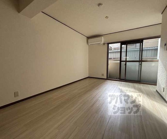 【トラスティ２１】間取