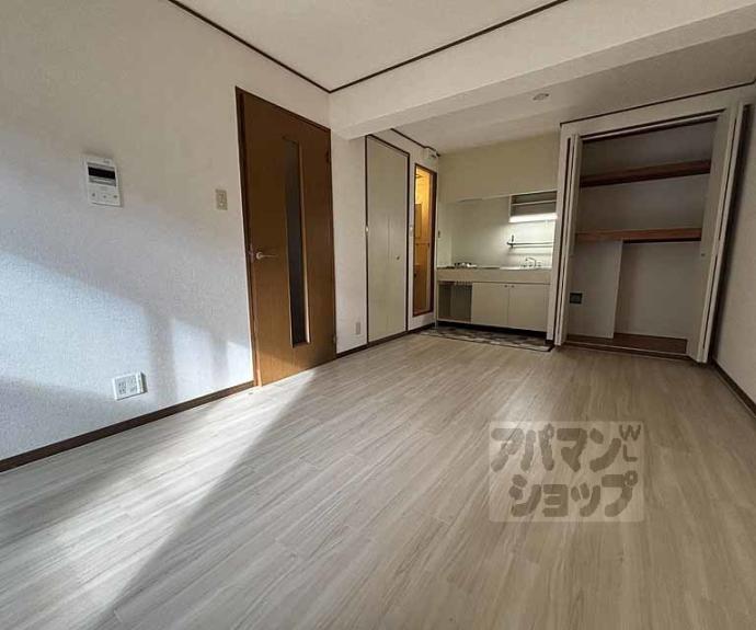 【トラスティ２１】間取