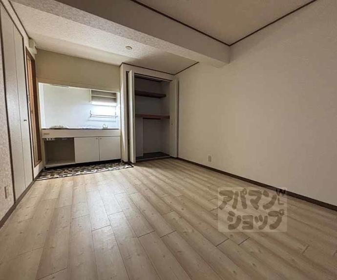 【トラスティ２１】間取