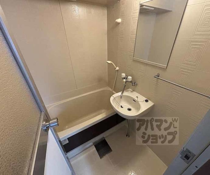 【トラスティ２１】間取