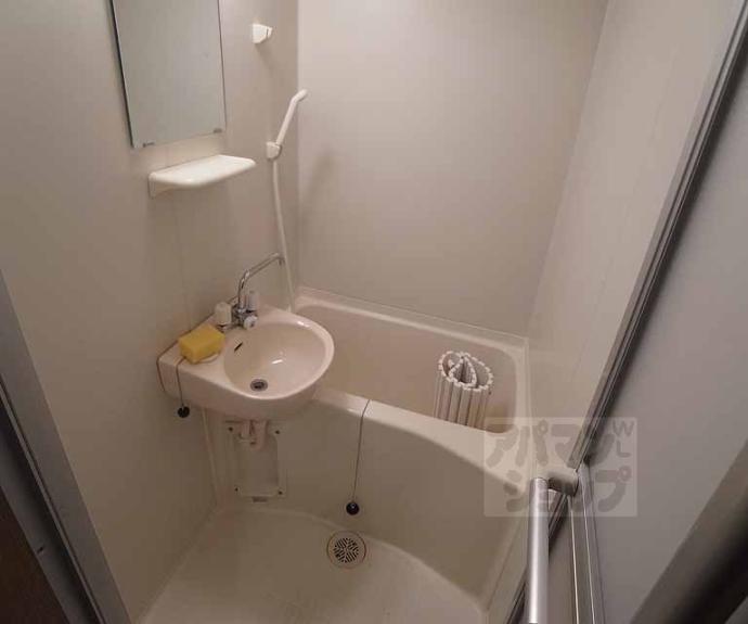 【サンパティック参番館】間取