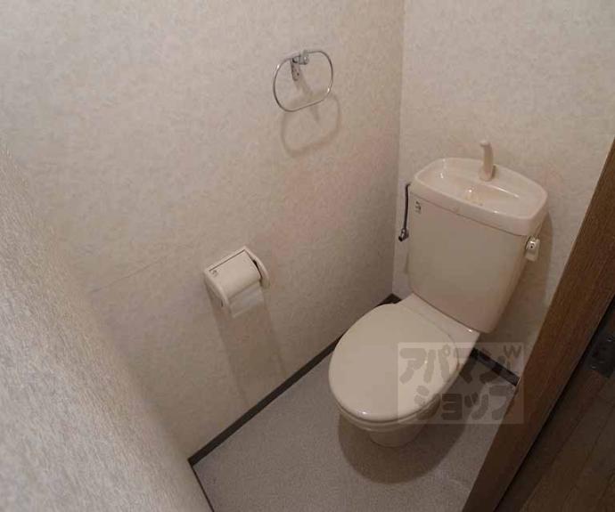 【サンパティック参番館】間取