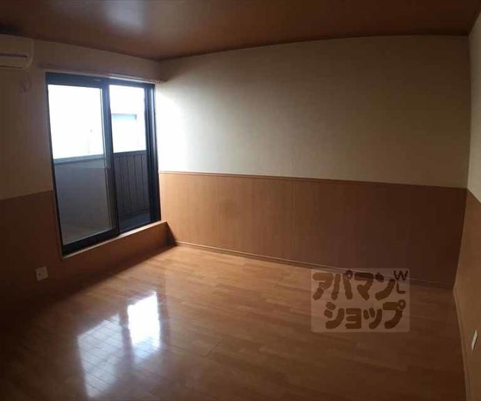 【アパートメントＳＡＩ】間取