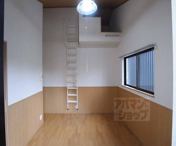 【アパートメントＳＡＩ】間取