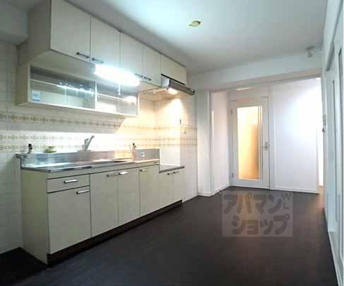 【ファーストコート今出川北】間取