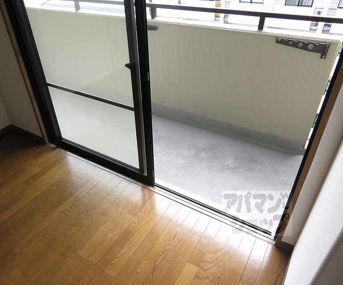 【大晋メゾネ西陣今出川】間取