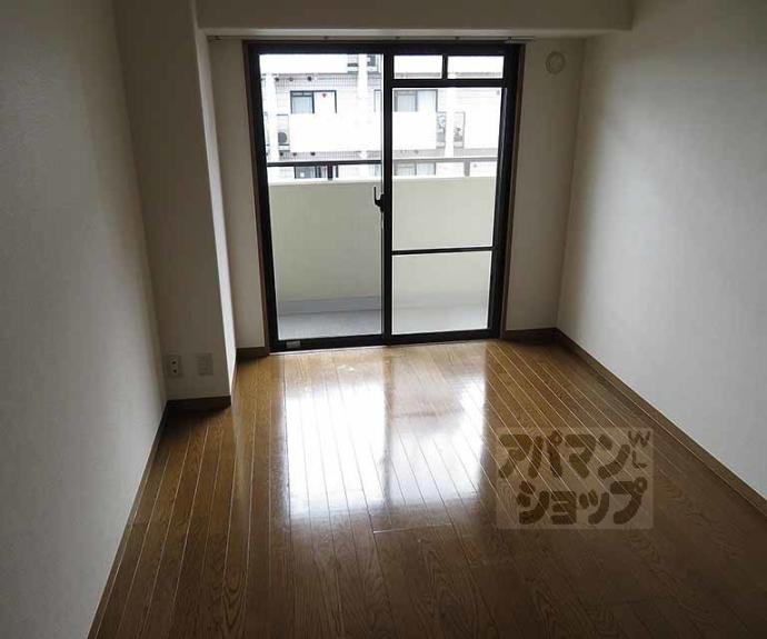 【大晋メゾネ西陣今出川】間取