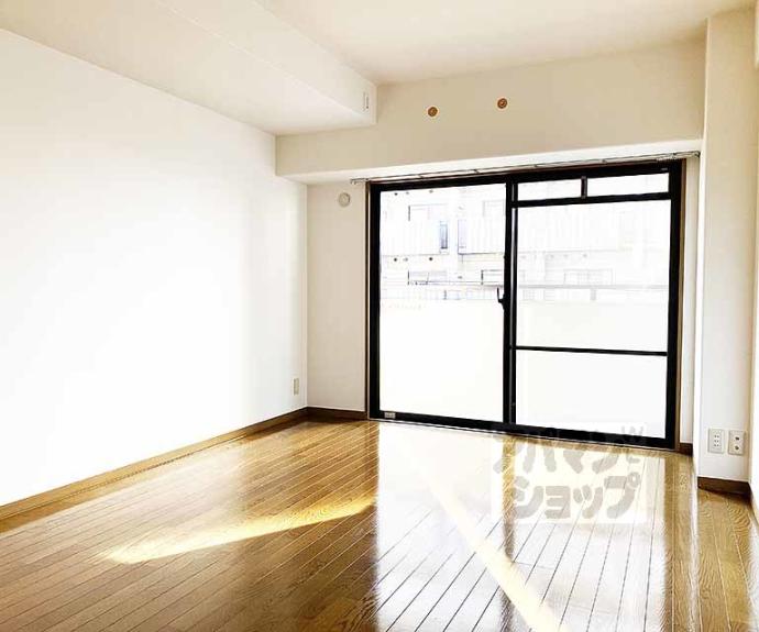 【大晋メゾネ西陣今出川】間取