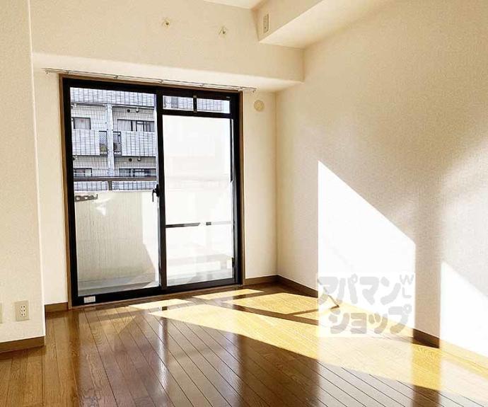 【大晋メゾネ西陣今出川】間取