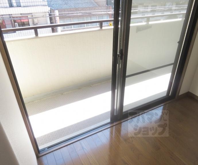 【大晋メゾネ西陣今出川】間取